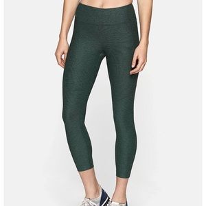 Outdoor Voices 3/4 Warmup Legging